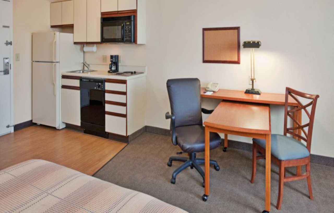 Mainstay Suites Emporia Exterior foto